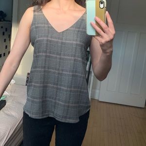 Le chateau plaid v-neck sleeveless blouse
